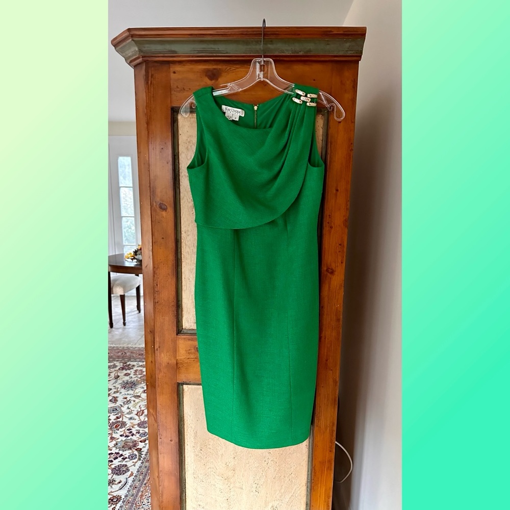 Kay Unger green sheath dress, size 4